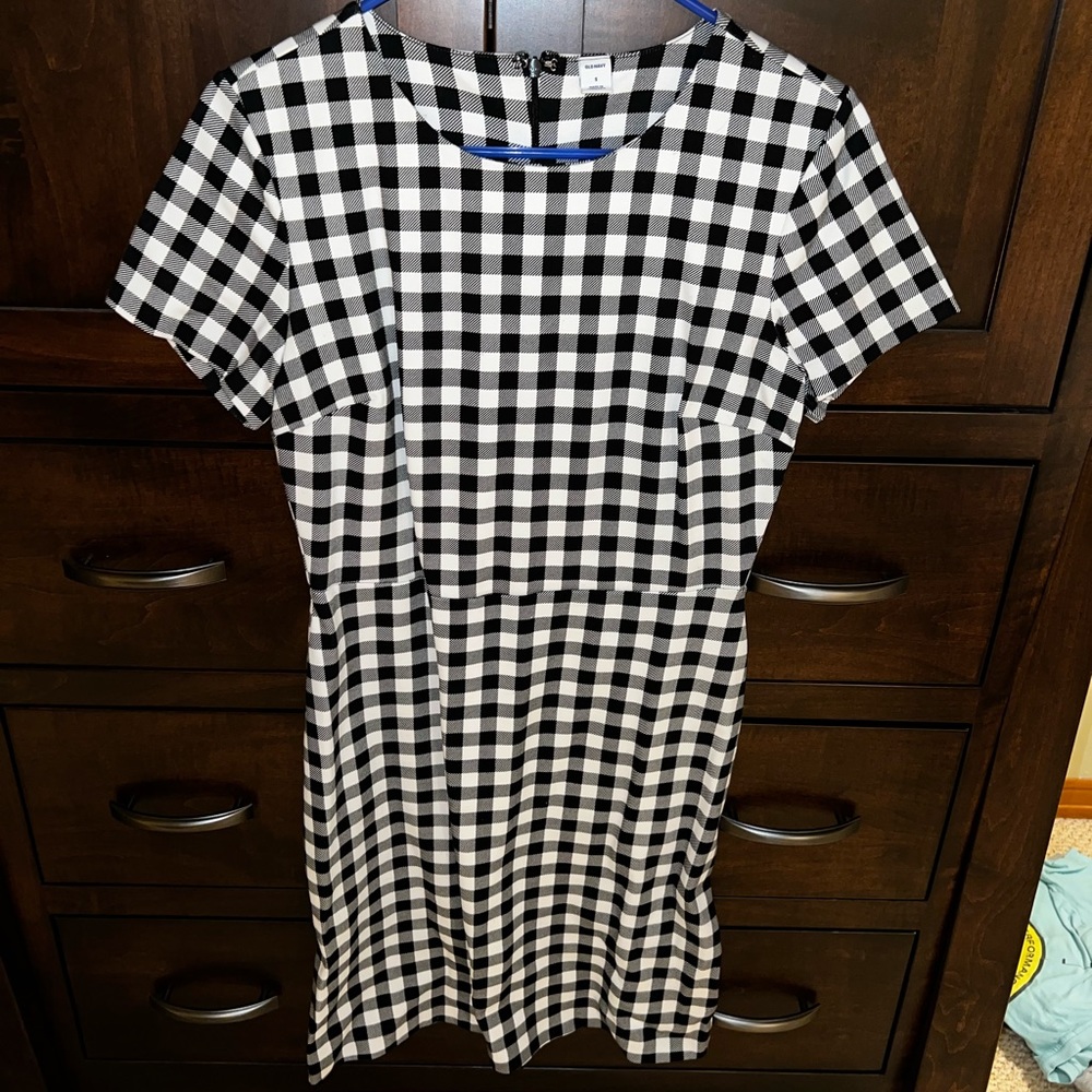 Gingham Sheath Dress